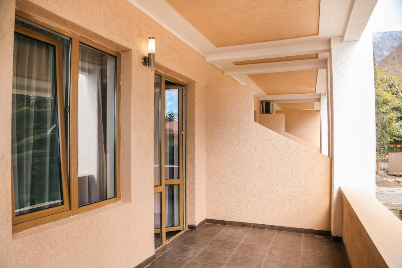 Old Gagra Hotel Zewnętrze zdjęcie