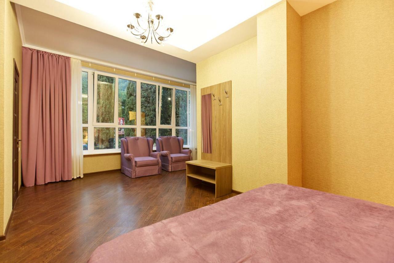 Old Gagra Hotel Zewnętrze zdjęcie